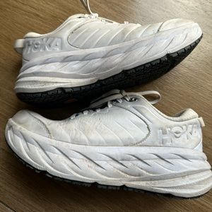 Hokas bondi slip resistant woman’s size 9 white